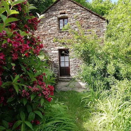De La Foun Del Pous * Le Salson